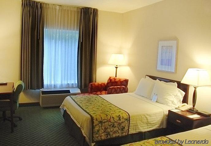 Fairfield Inn Concord Room photo